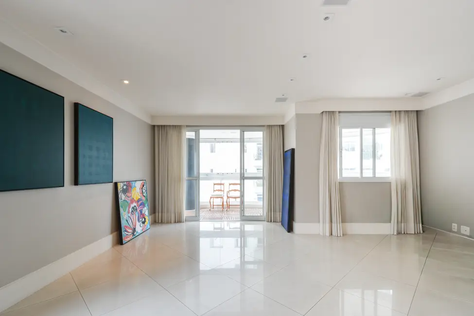 Foto 4 de Apartamento com 3 quartos à venda, 124m2 em Vila Uberabinha, São Paulo - SP