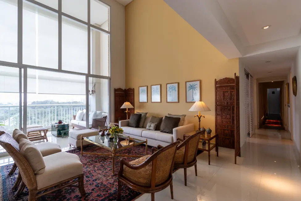 Apartamento com 3 quartos à venda, 251m2 em São Paulo - SP - imagem 8 Foto 8 de Apartamento com 3 quartos à venda, 251m2 em São Paulo - SP