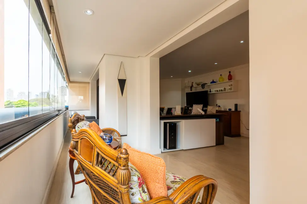 Apartamento com 3 quartos à venda em São Paulo - SP - imagem 8 Foto 8 de Apartamento com 3 quartos à venda em São Paulo - SP