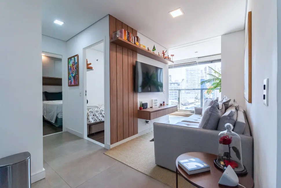 Foto 1 de Apartamento com 2 quartos à venda, 56m2 em Vila Nova Conceição, São Paulo - SP