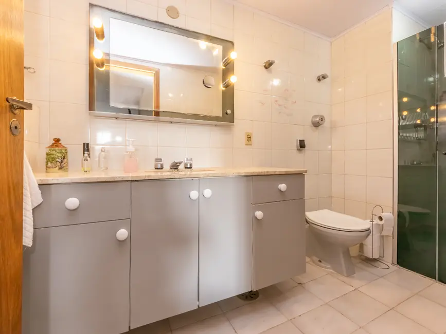 Foto 9 de Apartamento com 4 quartos à venda, 168m2 em Vila Mariana, São Paulo - SP