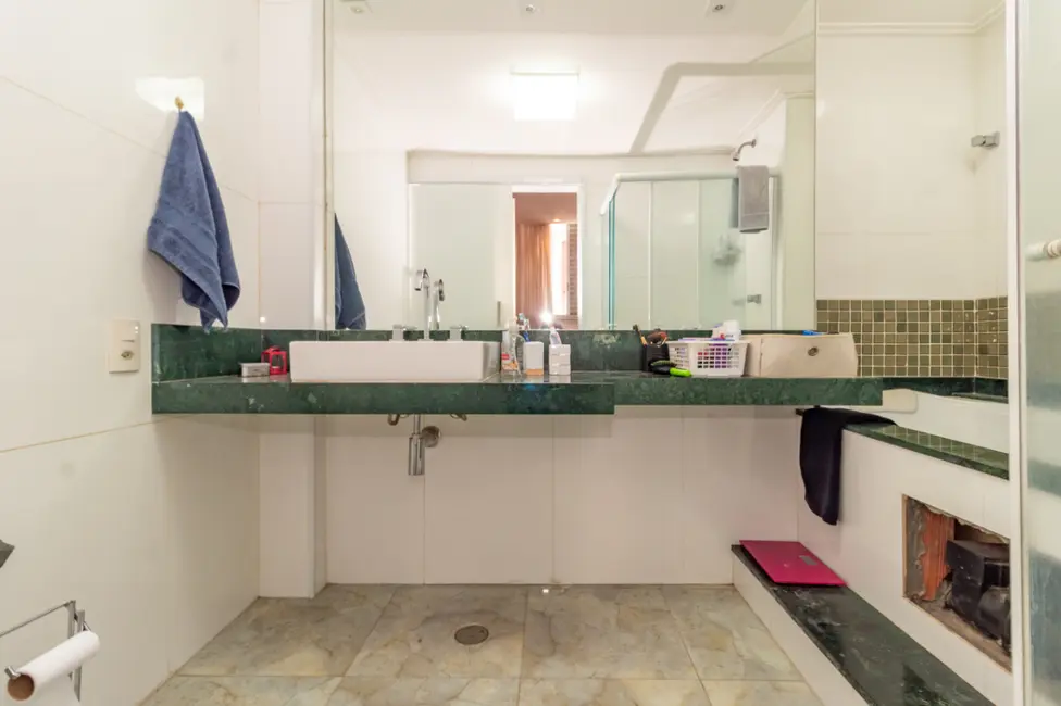 Foto 8 de Apartamento com 3 quartos à venda, 116m2 em Moema, São Paulo - SP