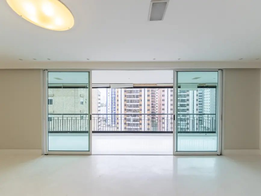 Apartamento com 3 quartos à venda, 167m2 em São Paulo - SP - imagem 5 Foto 5 de Apartamento com 3 quartos à venda, 167m2 em São Paulo - SP