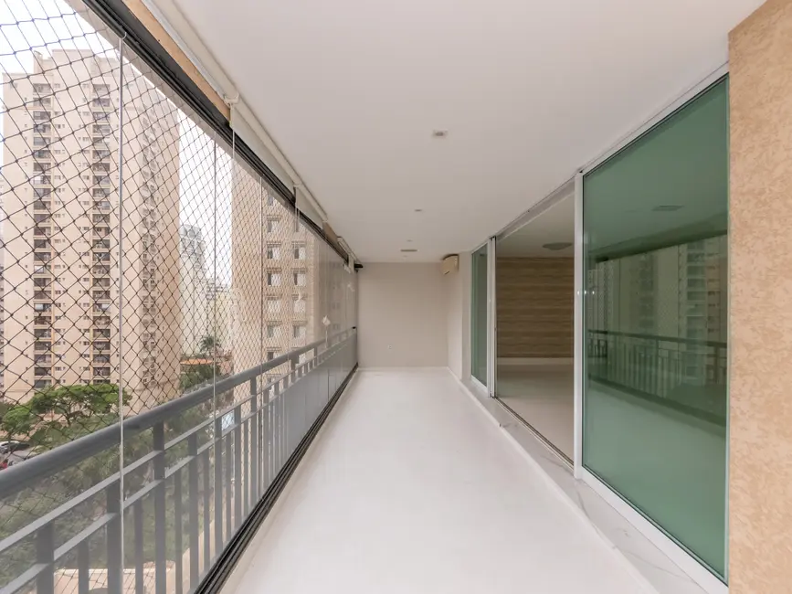 Apartamento com 3 quartos à venda, 167m2 em São Paulo - SP - imagem 3 Foto 3 de Apartamento com 3 quartos à venda, 167m2 em São Paulo - SP
