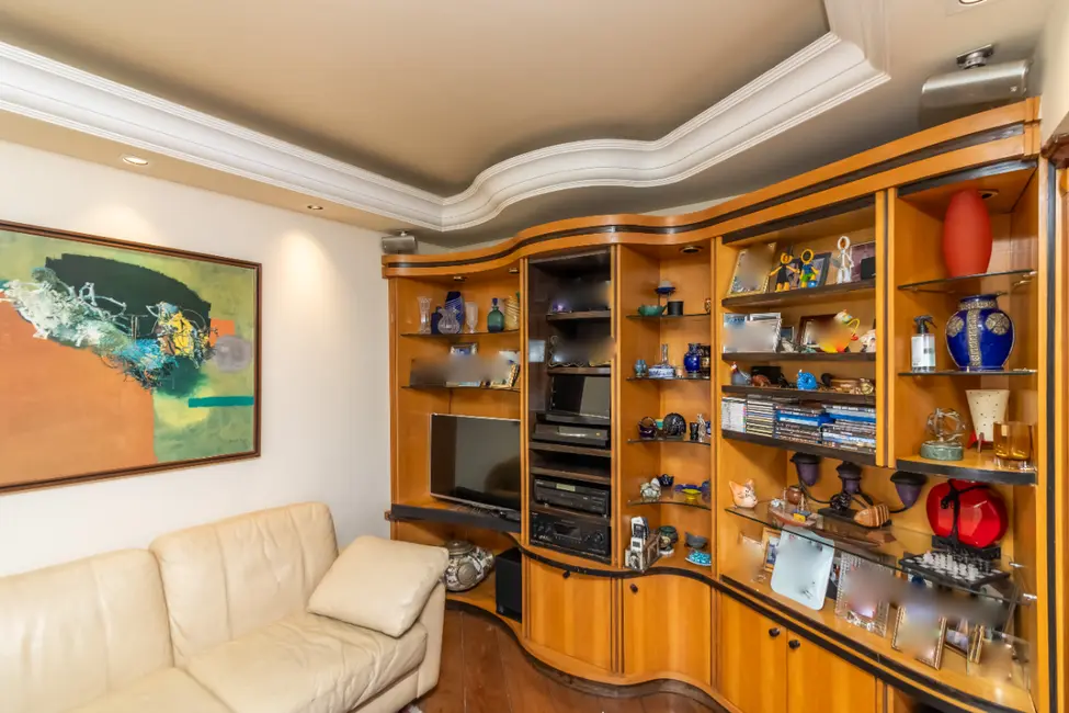 Foto 6 de Apartamento com 3 quartos à venda, 213m2 em Vila Suzana, São Paulo - SP