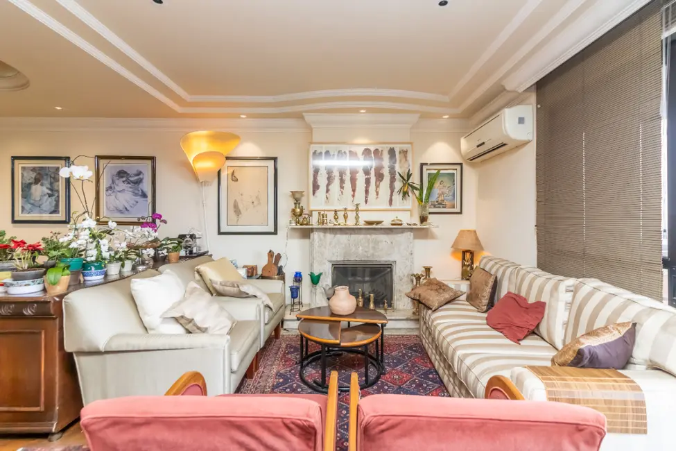 Foto 3 de Apartamento com 3 quartos à venda, 213m2 em Vila Suzana, São Paulo - SP