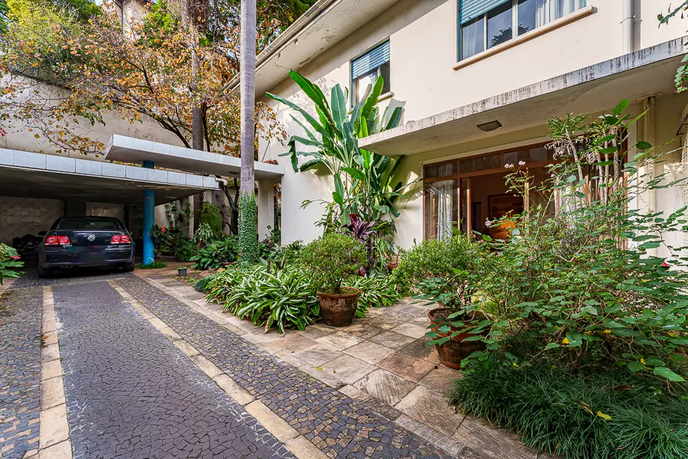 Foto 6 de Casa com 3 quartos à venda, 320m2 em Pacaembu, São Paulo - SP