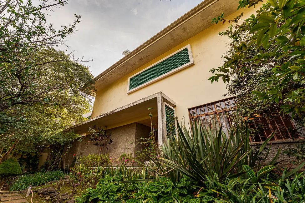 Foto 2 de Casa com 3 quartos à venda, 320m2 em Pacaembu, São Paulo - SP