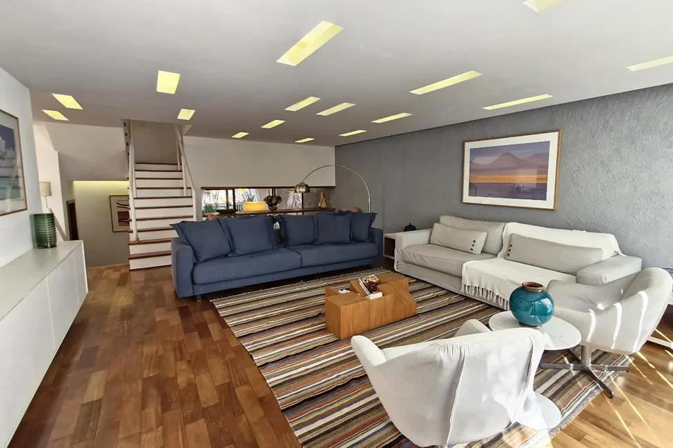 Casa com 3 quartos à venda, 315m2 em Jardim Prudência, São Paulo - SP - imagem 3 Foto 3 de Casa com 3 quartos à venda, 315m2 em Jardim Prudência, São Paulo - SP