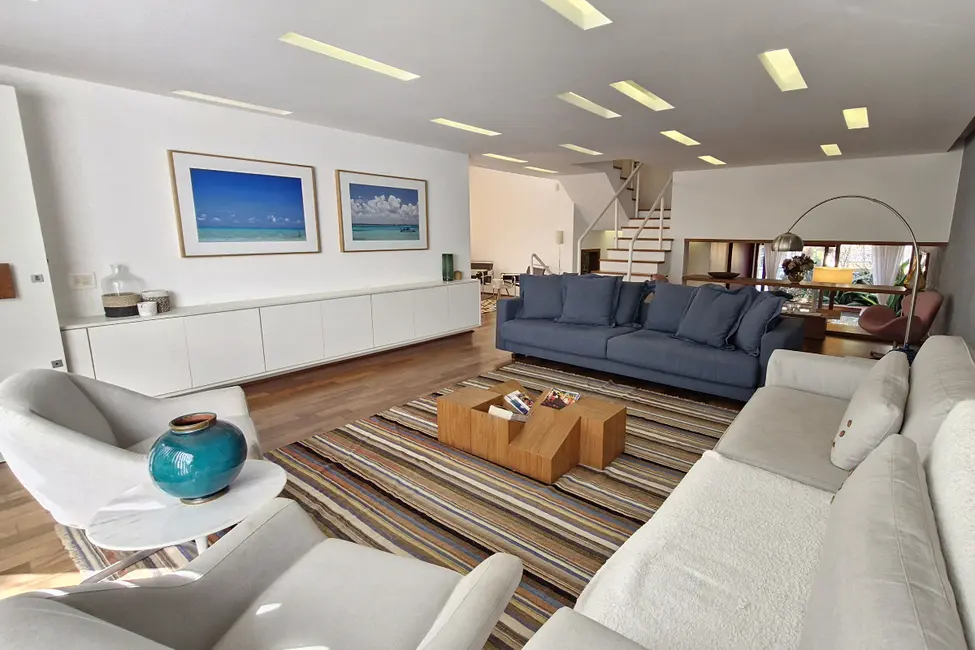 Casa com 3 quartos à venda, 315m2 em Jardim Prudência, São Paulo - SP - imagem 4 Foto 4 de Casa com 3 quartos à venda, 315m2 em Jardim Prudência, São Paulo - SP