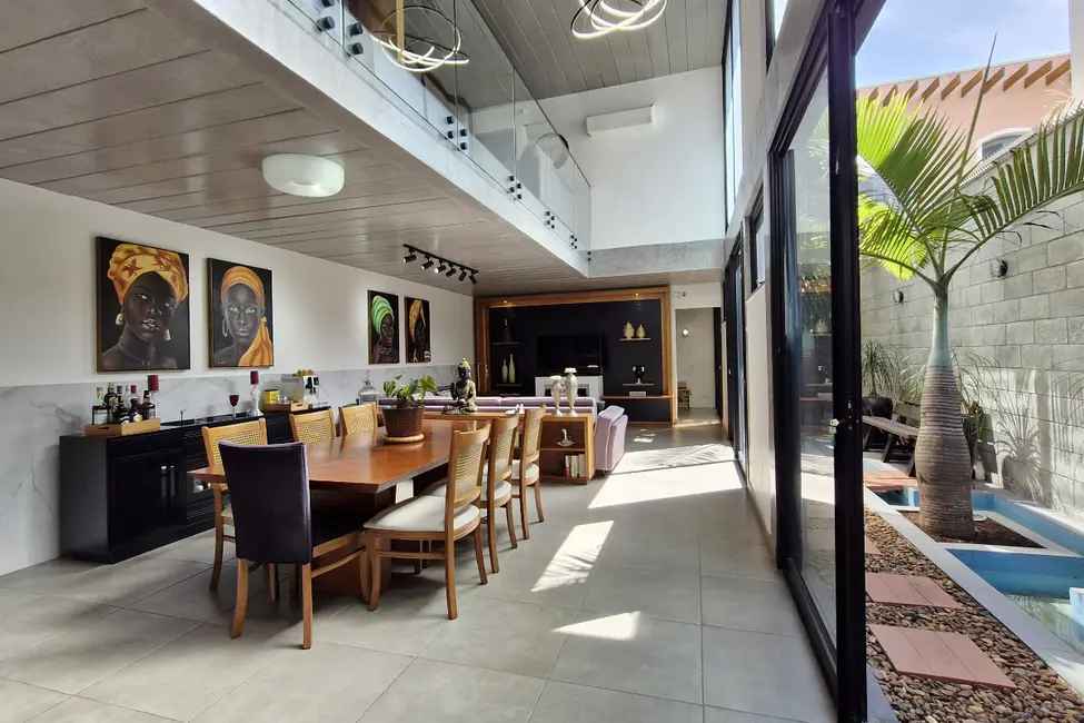 Foto 1 de Casa com 3 quartos à venda, 188m2 em Água Branca, São Paulo - SP