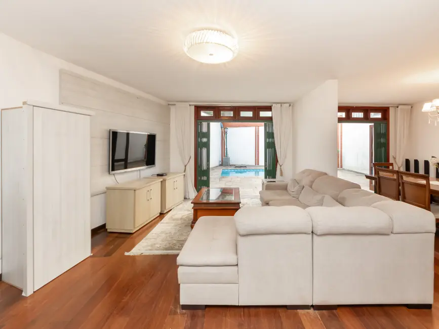 Foto 6 de Sobrado com 4 quartos à venda, 301m2 em Vila Sônia, São Paulo - SP