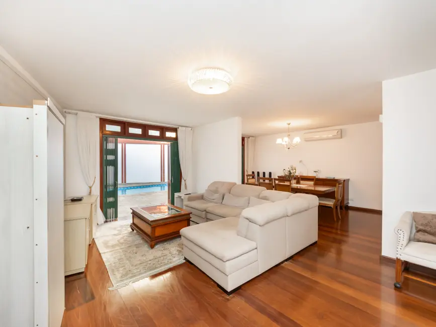 Foto 1 de Sobrado com 4 quartos à venda, 301m2 em Vila Sônia, São Paulo - SP