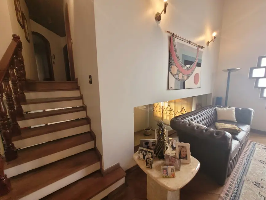 Foto 8 de Casa com 3 quartos à venda, 412m2 em Jardim Textil, São Paulo - SP