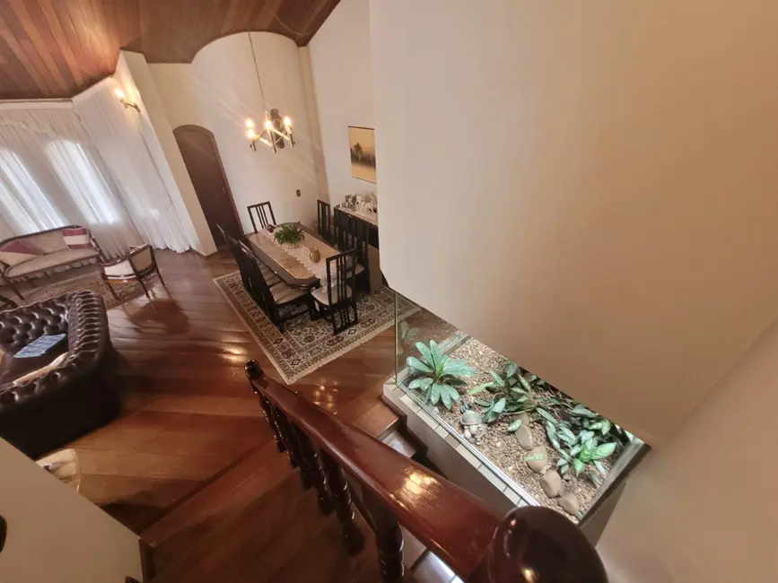 Foto 3 de Casa com 3 quartos à venda, 412m2 em Jardim Textil, São Paulo - SP