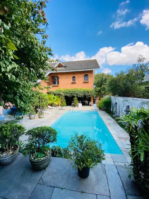 Foto 1 de Casa com 6 quartos para alugar, 600m2 em Morumbi, São Paulo - SP