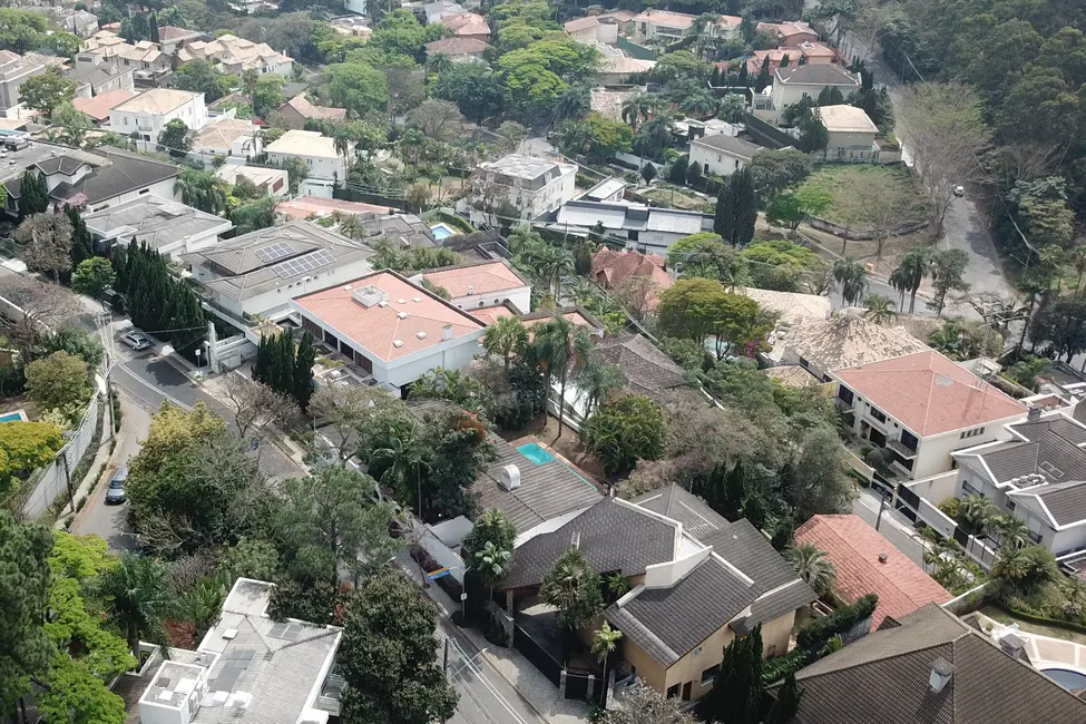 Casa com 4 quartos à venda, 375m2 em Jardim Guedala, São Paulo - SP - imagem 3 Foto 3 de Casa com 4 quartos à venda, 375m2 em Jardim Guedala, São Paulo - SP