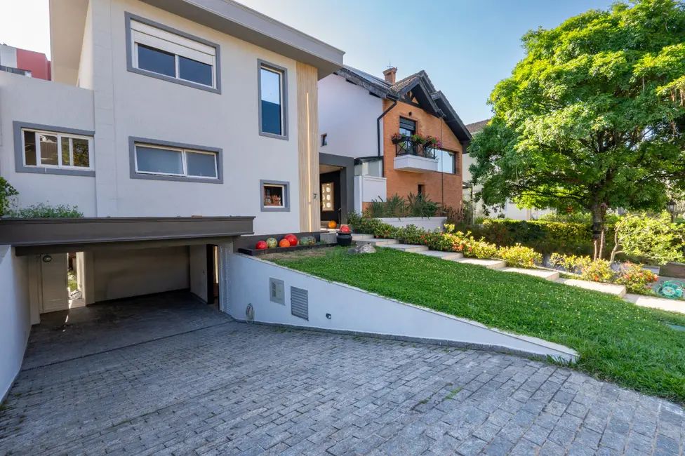 Casa de Condomínio com 6 quartos à venda, 450m2 em Jardim Colombo, São Paulo - SP - imagem 3 Foto 3 de Casa de Condomínio com 6 quartos à venda, 450m2 em Jardim Colombo, São Paulo - SP