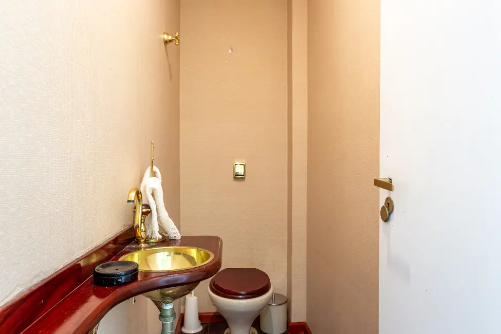 Apartamento com 3 quartos para alugar, 141m2 em Vila Nova Conceição, São Paulo - SP - imagem 9 Foto 9 de Apartamento com 3 quartos para alugar, 141m2 em Vila Nova Conceição, São Paulo - SP