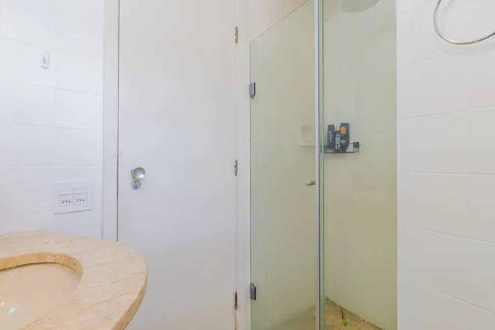 Apartamento com 3 quartos à venda, 107m2 em Pinheiros, São Paulo - SP - imagem 8 Foto 8 de Apartamento com 3 quartos à venda, 107m2 em Pinheiros, São Paulo - SP