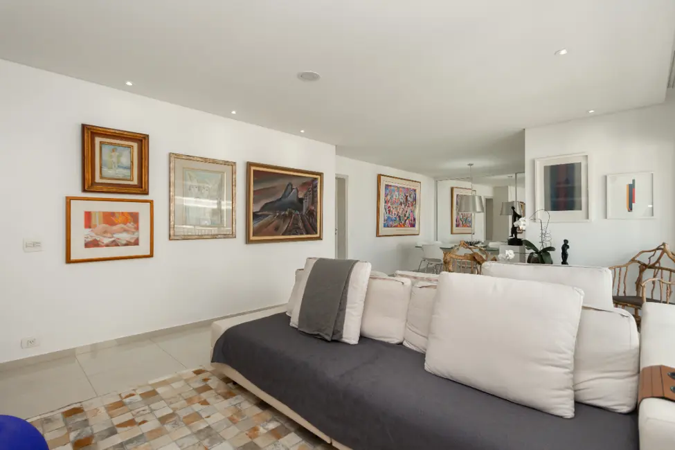 Foto 2 de Apartamento com 4 quartos à venda, 178m2 em São Paulo - SP