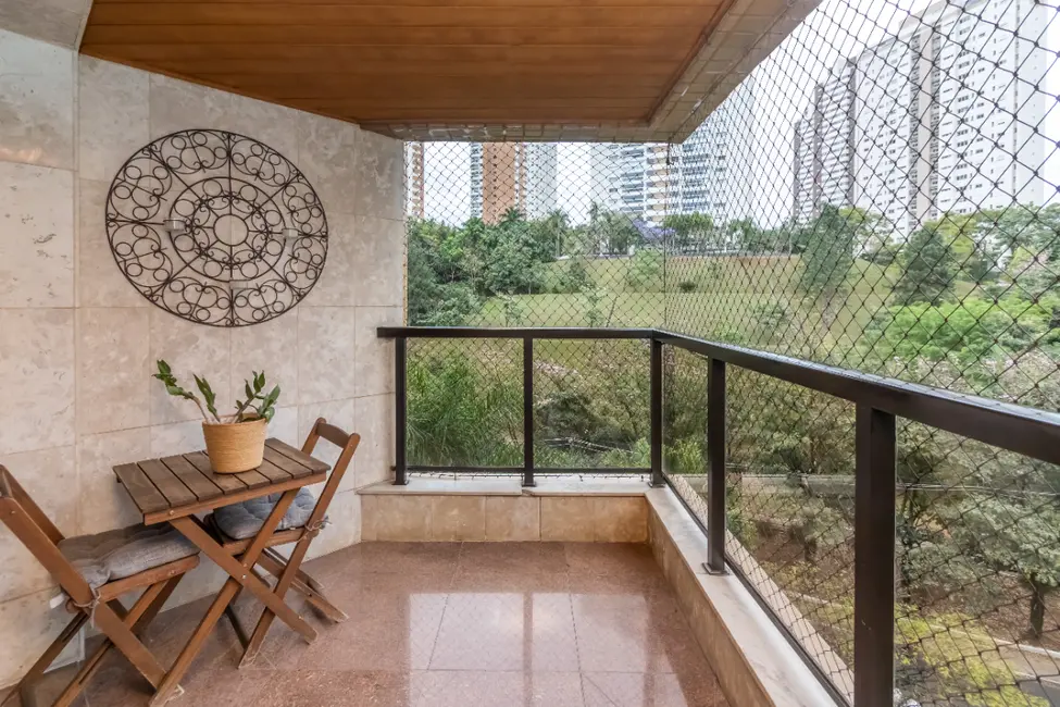 Foto 8 de Apartamento com 4 quartos à venda, 238m2 em Vila Andrade, São Paulo - SP