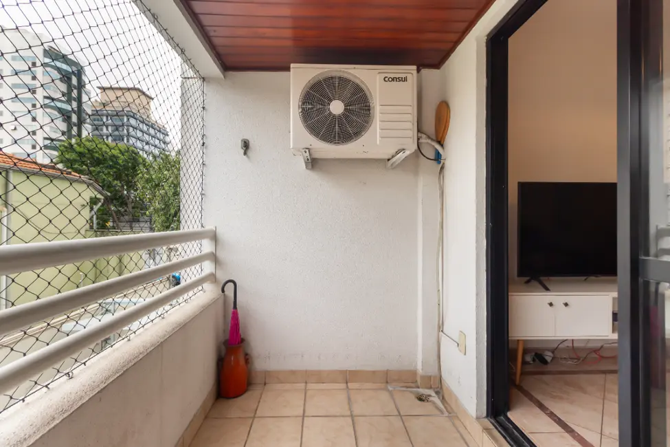 Foto 4 de Apartamento com 2 quartos à venda, 80m2 em Moema, São Paulo - SP