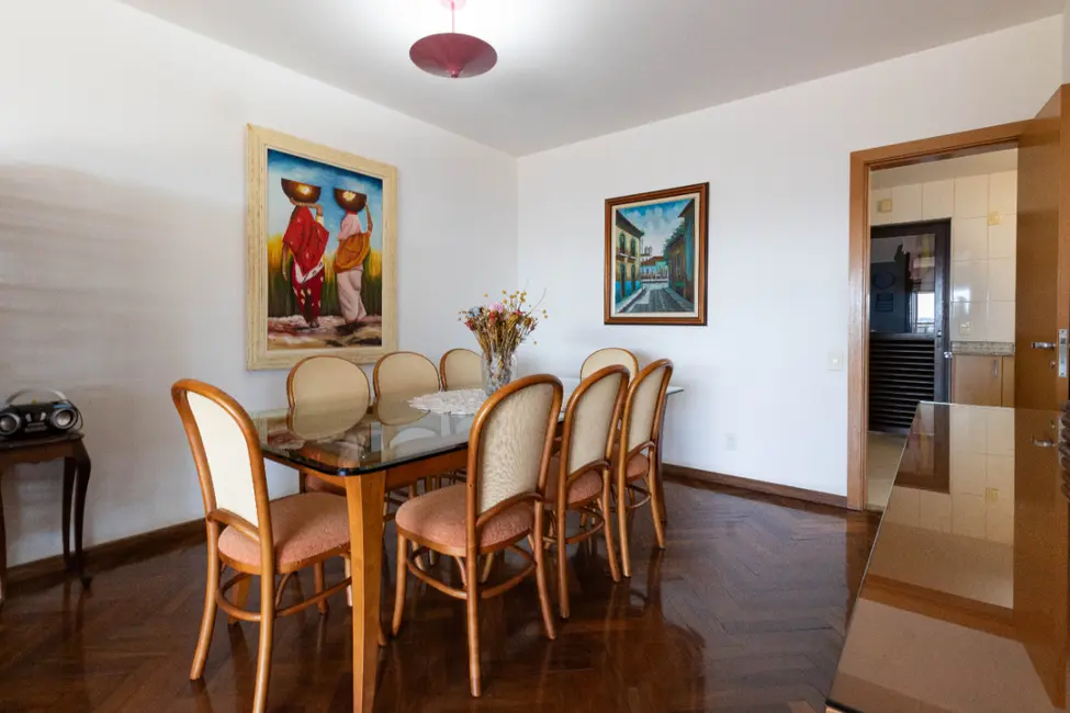 Apartamento com 4 quartos à venda, 247m2 em Alto da Lapa, São Paulo - SP - imagem 6 Foto 6 de Apartamento com 4 quartos à venda, 247m2 em Alto da Lapa, São Paulo - SP