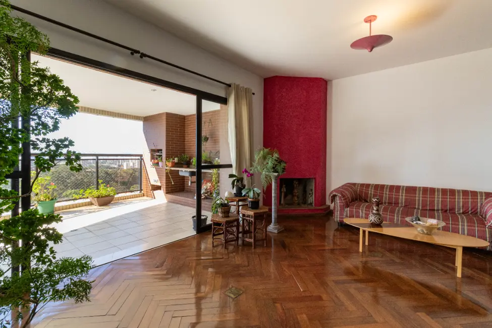 Apartamento com 4 quartos à venda, 247m2 em Alto da Lapa, São Paulo - SP - imagem 2 Foto 2 de Apartamento com 4 quartos à venda, 247m2 em Alto da Lapa, São Paulo - SP
