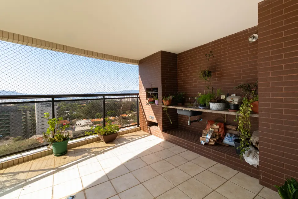 Apartamento com 4 quartos à venda, 247m2 em Alto da Lapa, São Paulo - SP - imagem 8 Foto 8 de Apartamento com 4 quartos à venda, 247m2 em Alto da Lapa, São Paulo - SP