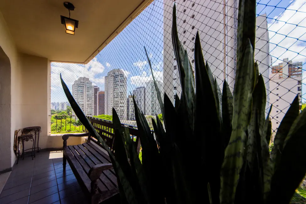 Foto 5 de Apartamento com 4 quartos para alugar, 327m2 em Alto da Boa Vista, São Paulo - SP