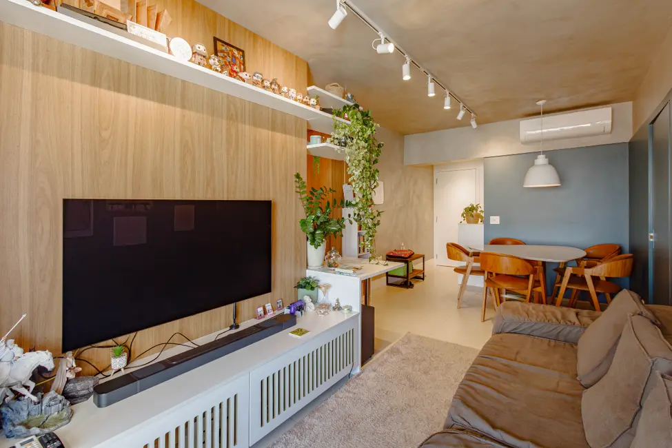 Foto 2 de Apartamento com 2 quartos à venda, 70m2 em Vila Madalena, São Paulo - SP