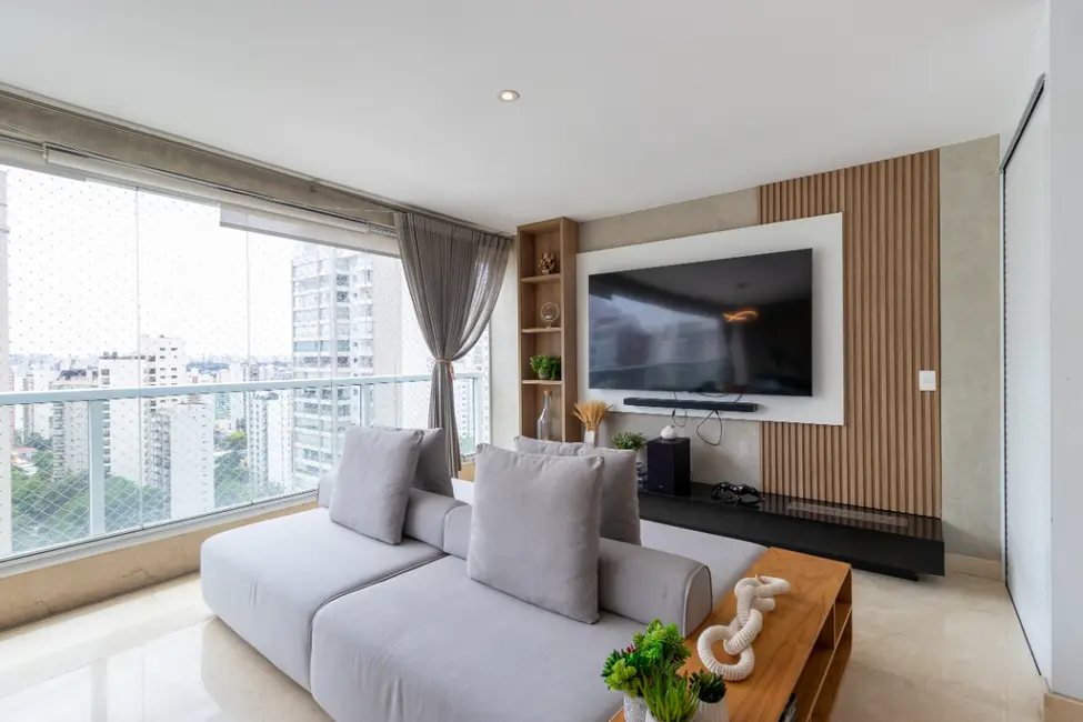 Foto 7 de Apartamento com 3 quartos à venda, 222m2 em Campo Belo, São Paulo - SP