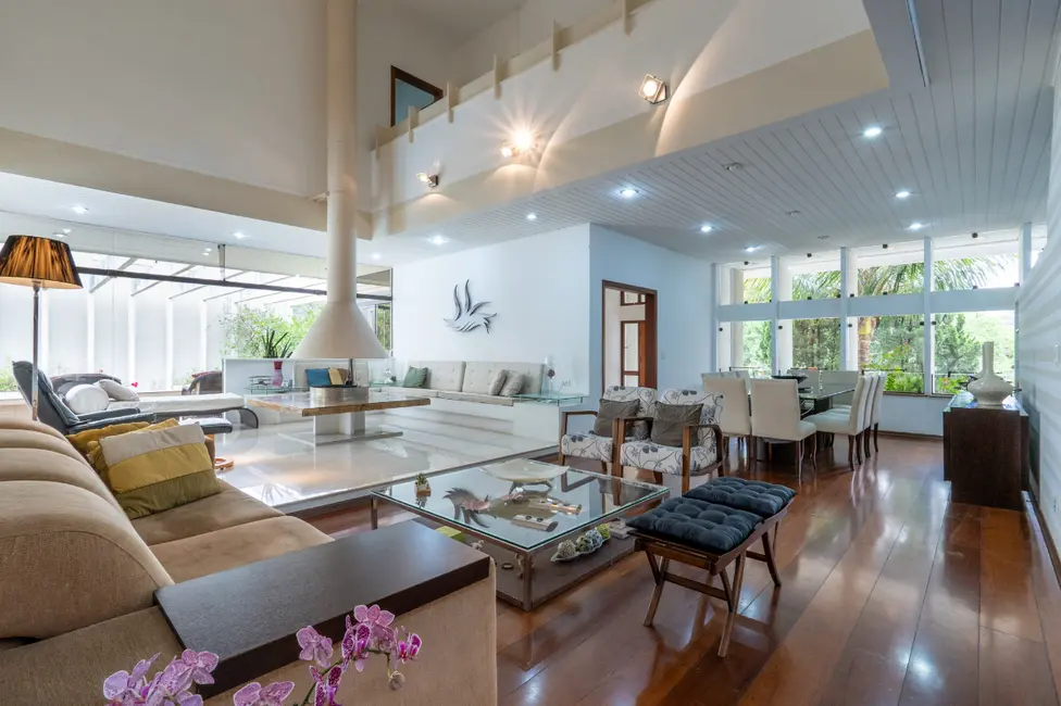 Foto 1 de Casa com 5 quartos à venda, 713m2 em Vila São Francisco, São Paulo - SP