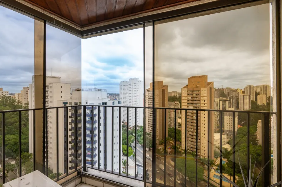 Foto 8 de Apartamento com 4 quartos à venda em São Paulo - SP