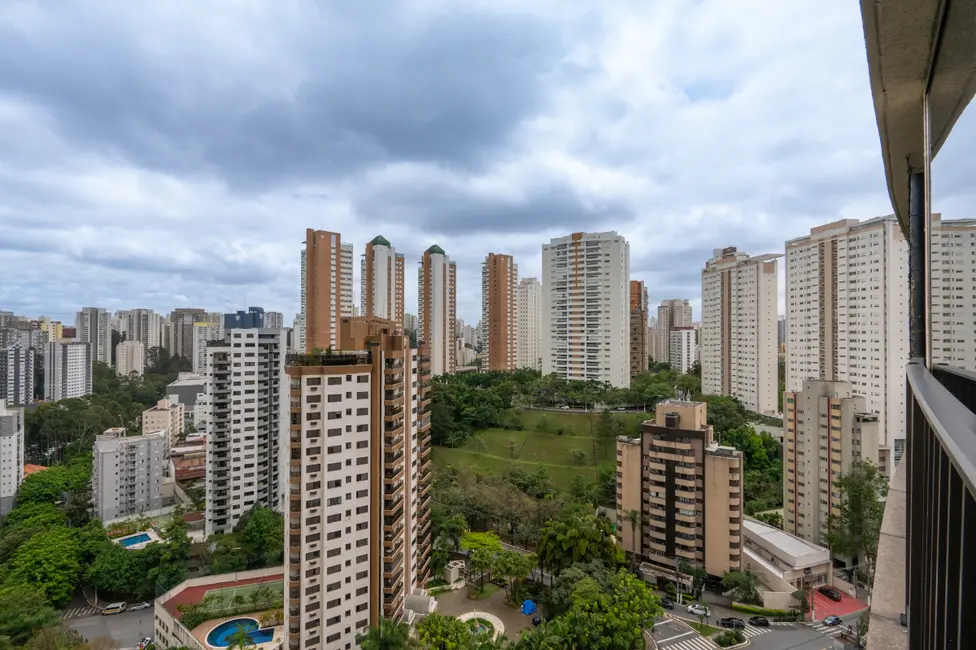 Foto 9 de Apartamento com 4 quartos à venda em São Paulo - SP