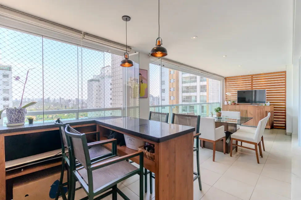 Foto 6 de Apartamento com 4 quartos à venda, 194m2 em Campo Belo, São Paulo - SP