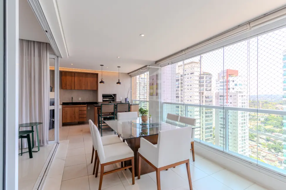 Foto 8 de Apartamento com 4 quartos à venda, 194m2 em Campo Belo, São Paulo - SP