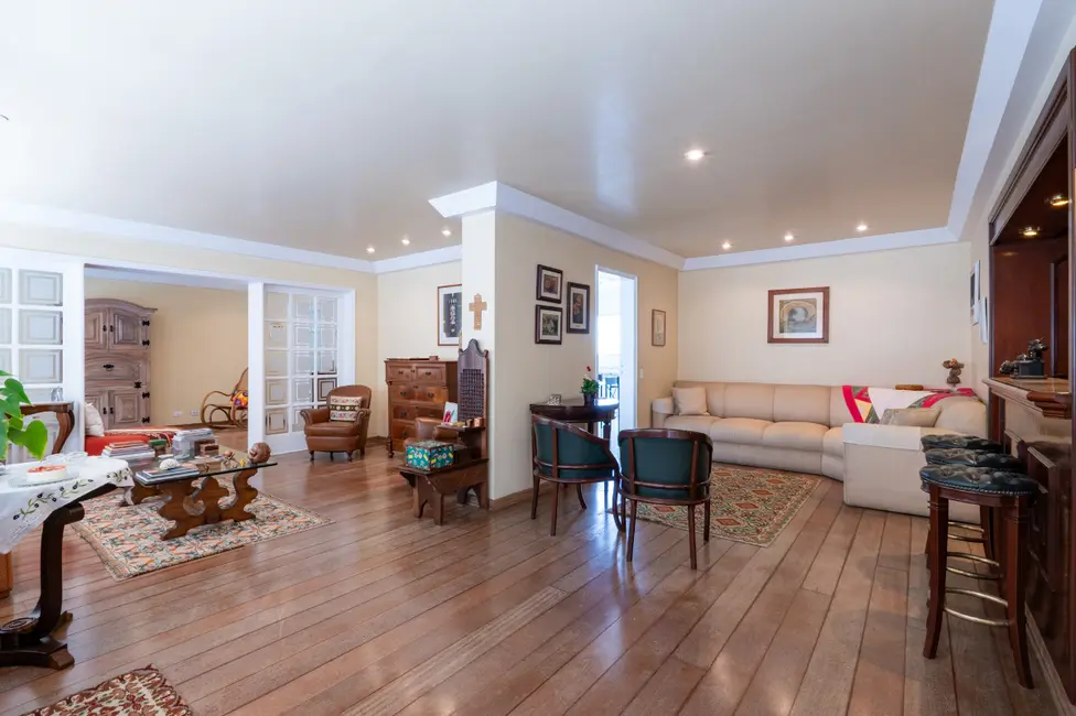 Foto 3 de Apartamento com 4 quartos à venda, 224m2 em Pinheiros, São Paulo - SP