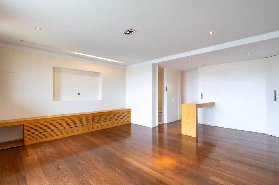 Apartamento com 3 quartos à venda, 192m2 em São Paulo - SP - imagem 8 Foto 8 de Apartamento com 3 quartos à venda, 192m2 em São Paulo - SP