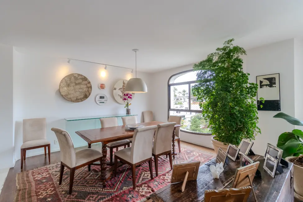 Foto 7 de Apartamento com 3 quartos à venda, 232m2 em Real Parque, São Paulo - SP