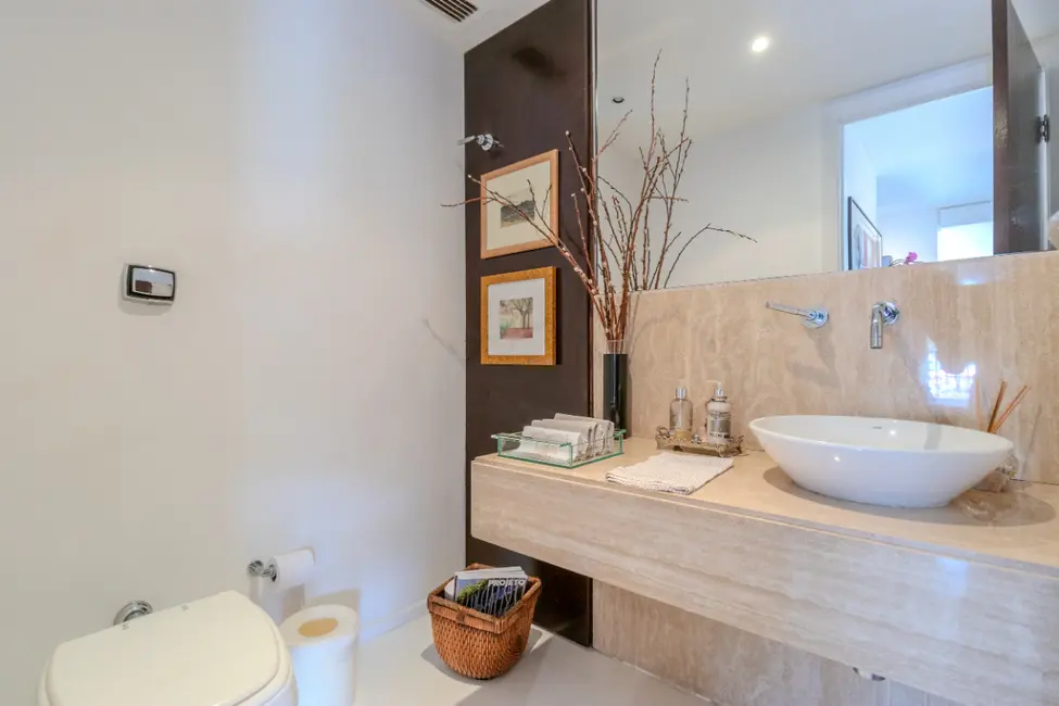 Foto 6 de Apartamento com 3 quartos à venda, 232m2 em Real Parque, São Paulo - SP