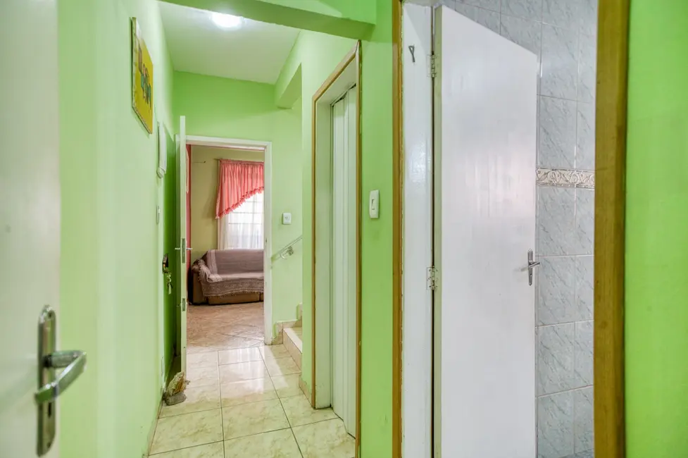 Foto 2 de Casa de Vila com 3 quartos à venda, 187m2 em Vila Aurora (Zona Norte), São Paulo - SP