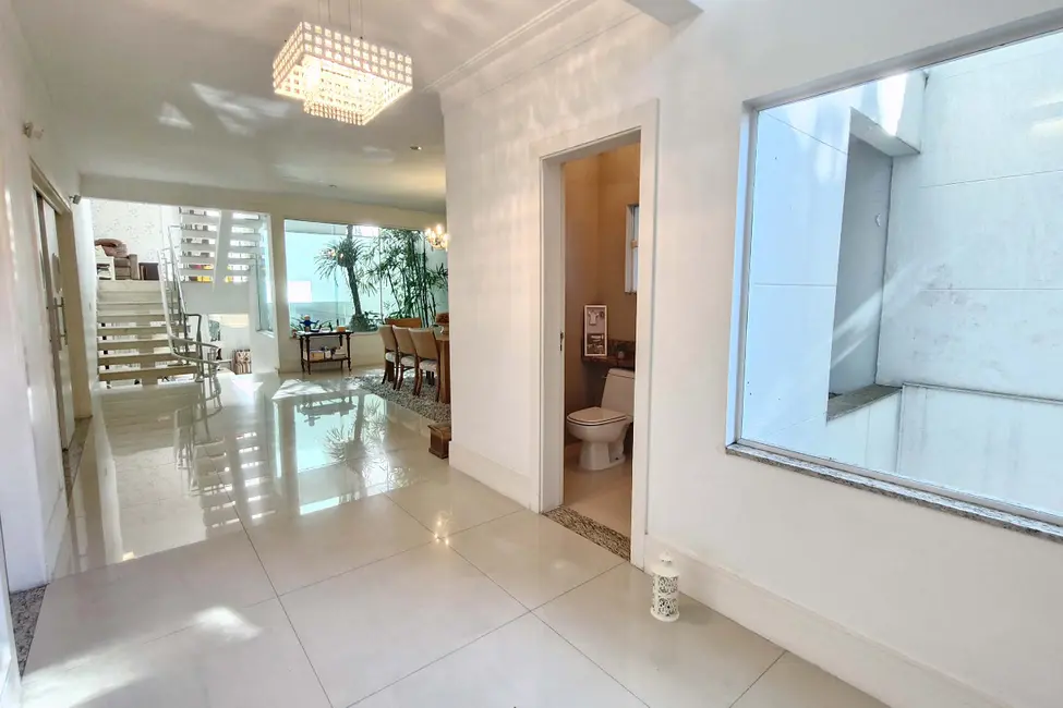 Foto 2 de Casa com 4 quartos à venda, 617m2 em Jardim Floresta, São Paulo - SP