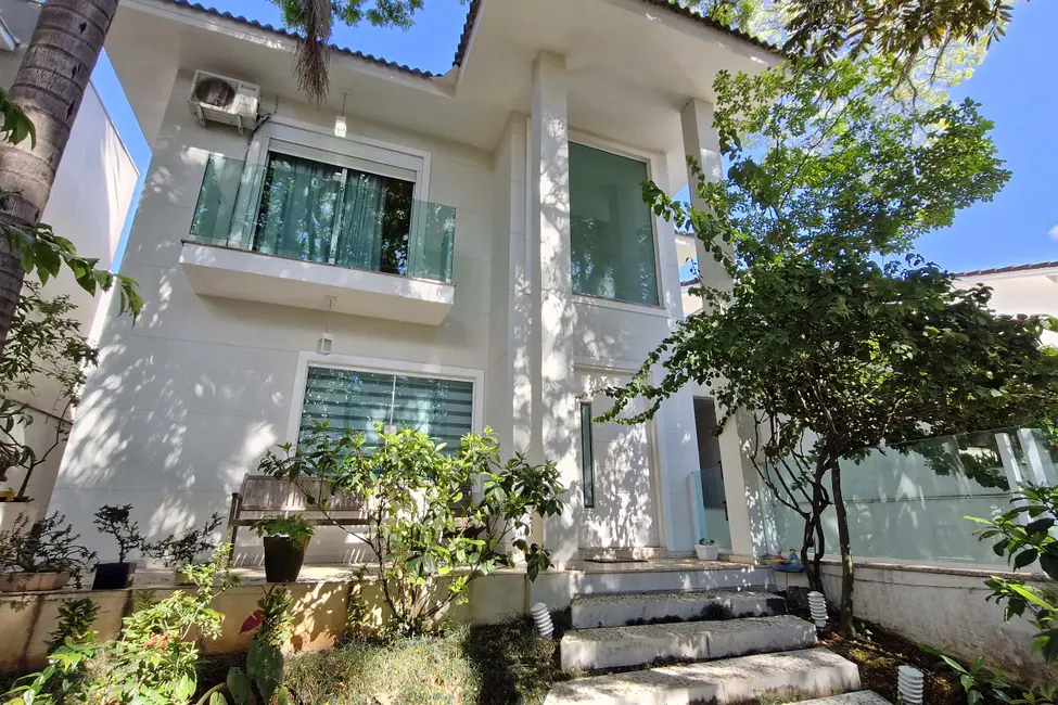 Foto 3 de Casa com 4 quartos à venda, 617m2 em Jardim Floresta, São Paulo - SP