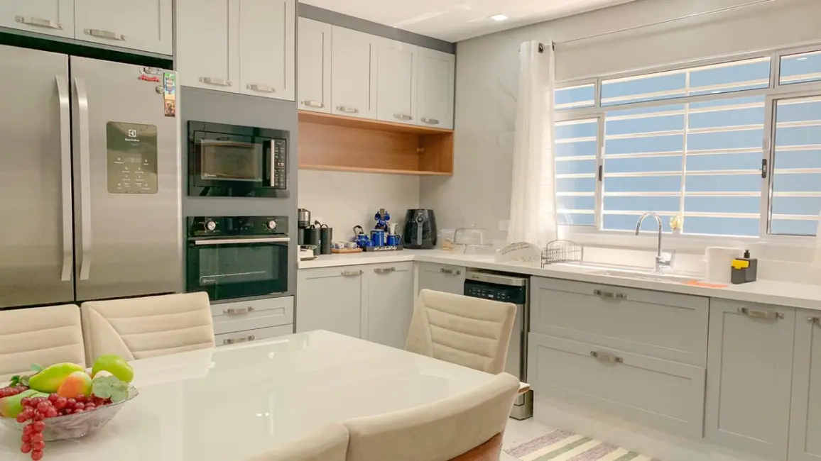 Foto 5 de Casa com 5 quartos à venda, 313m2 em Santa Teresinha, São Paulo - SP