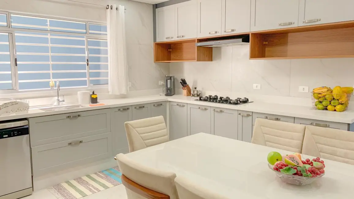 Foto 6 de Casa com 5 quartos à venda, 313m2 em Santa Teresinha, São Paulo - SP