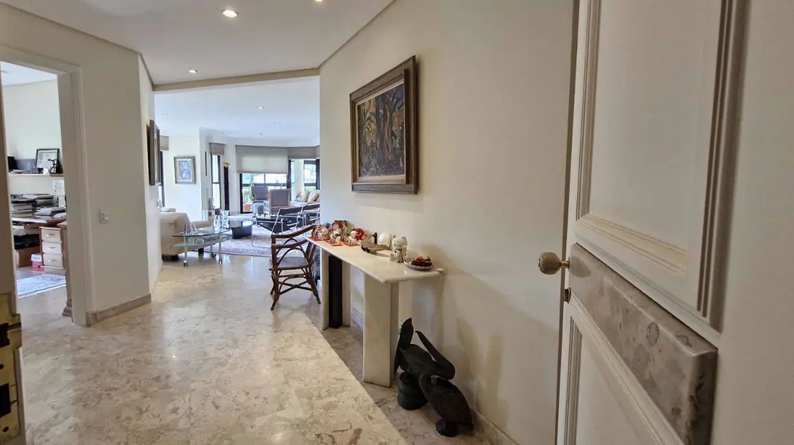 Foto 2 de Apartamento com 4 quartos à venda, 380m2 em Jardim Vitória Régia, São Paulo - SP