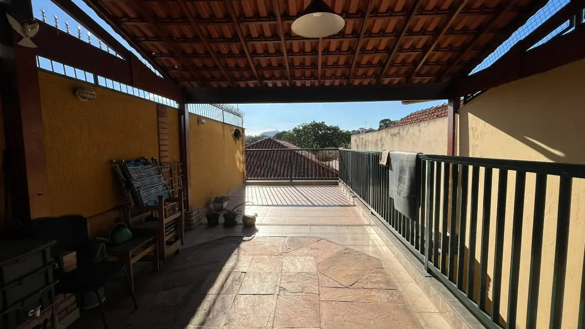 Sobrado com 4 quartos à venda, 196m2 em Chácara Inglesa, São Paulo - SP - imagem 8 Foto 8 de Sobrado com 4 quartos à venda, 196m2 em Chácara Inglesa, São Paulo - SP