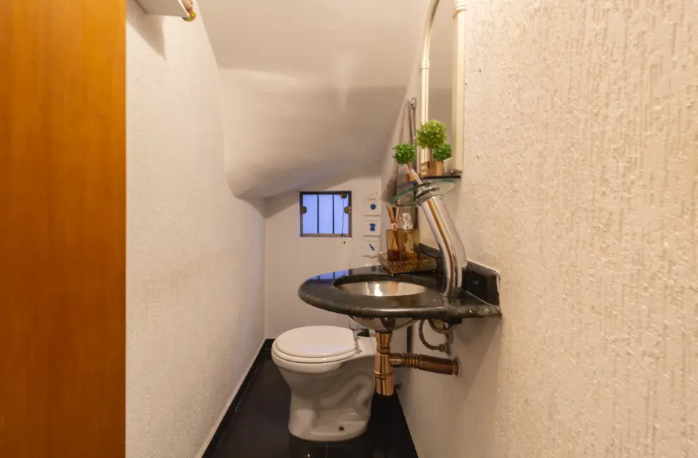 Foto 6 de Casa com 3 quartos à venda, 166m2 em Parque São Domingos, São Paulo - SP